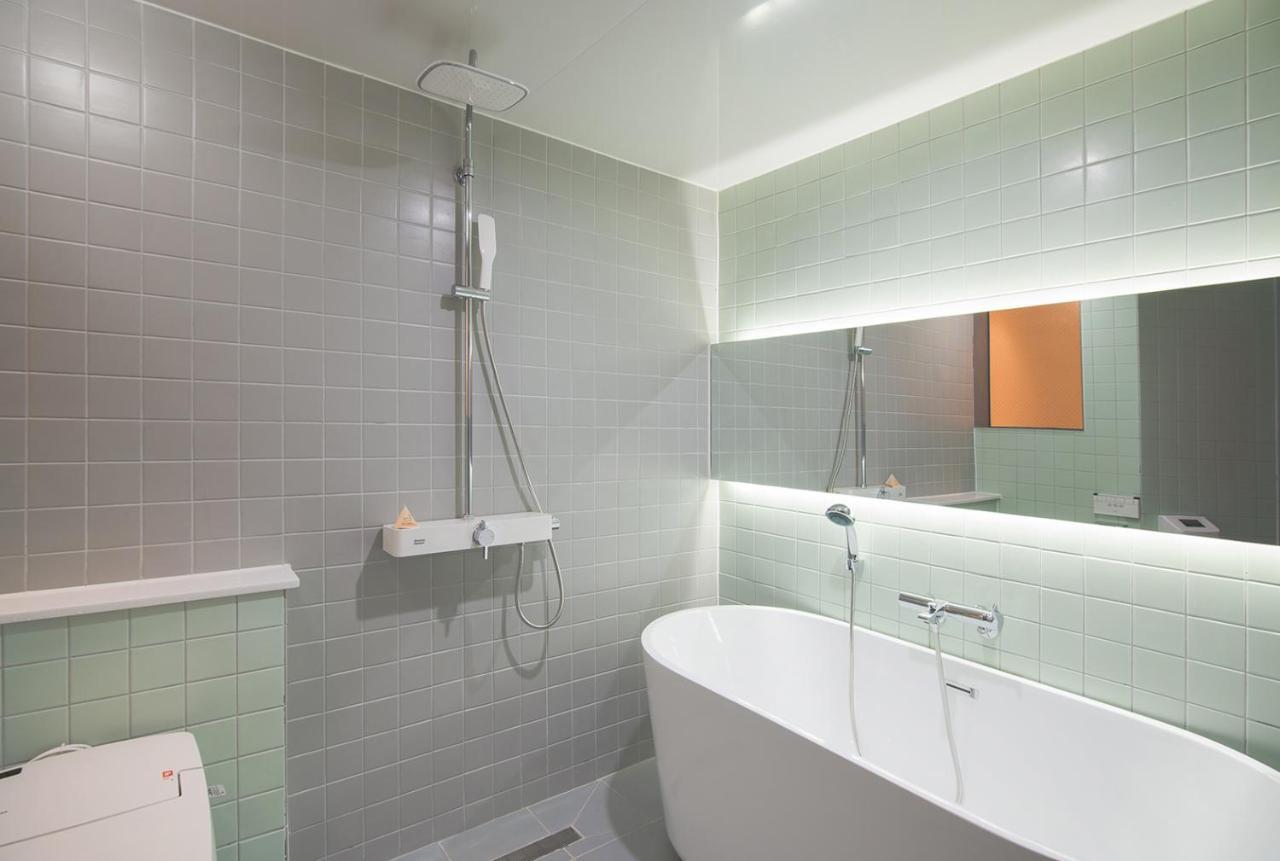 Blo By Blo Hotel Тегу Екстериор снимка